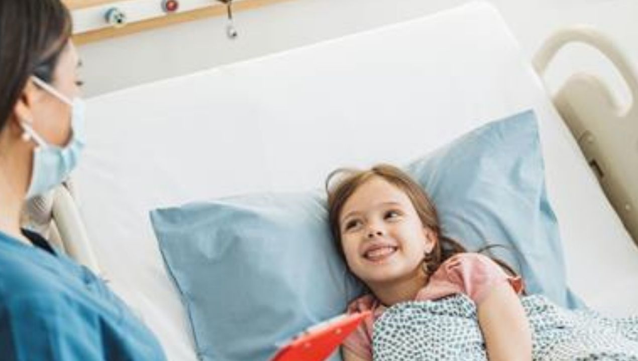 ما هو الفرق بين جراحة الأطفال والجراحة العامة؟