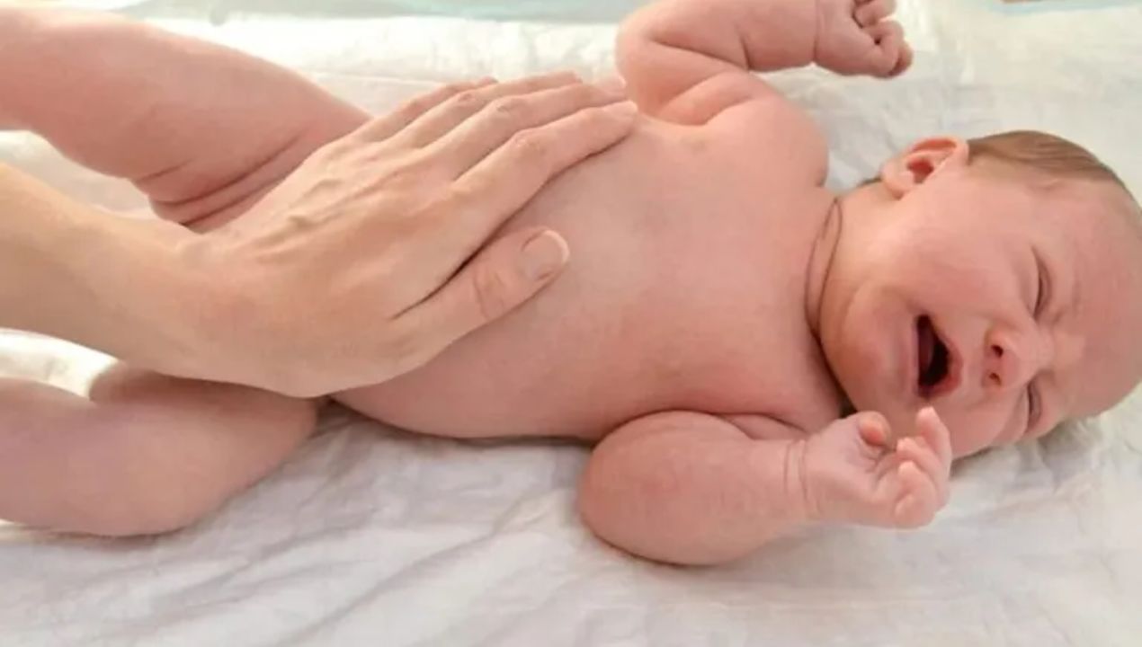 انواع الفتق عند الاطفال: 4 أنواع شائعة وطرق العلاج المبكر