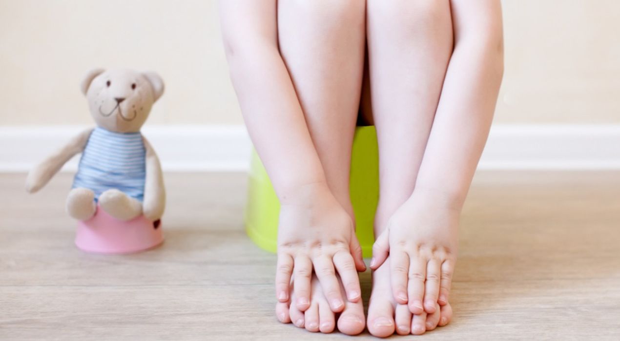 تشوهات الجهاز البولي عند الأطفال: الأعراض والعلاج 2025